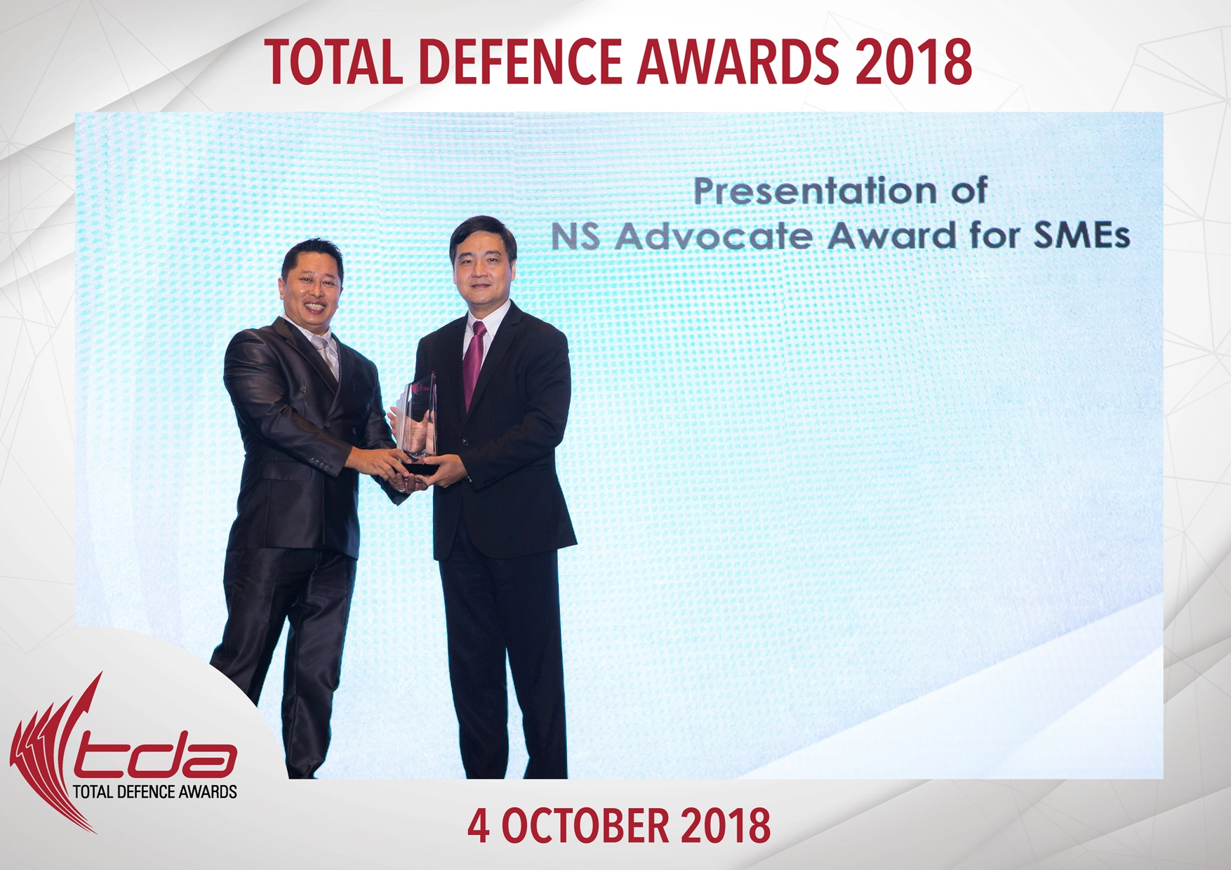 Total Defence Awards (2018) presented by Senior Minister of State for Ministry of Defence, Mr Heng Chee How